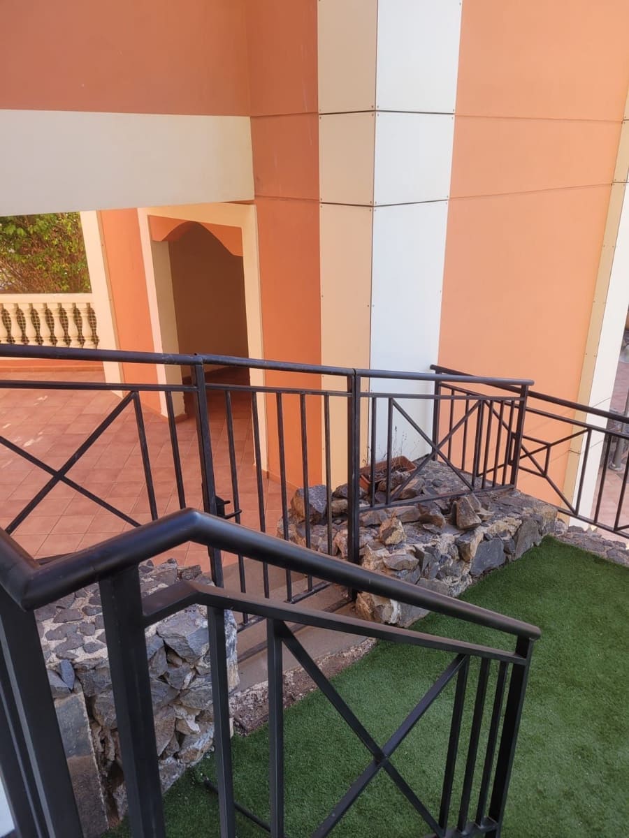 2 soverom Leilighet til salgs i Los Cristianos med svømmebasseng - € 262 500 (Ref: 9439568)