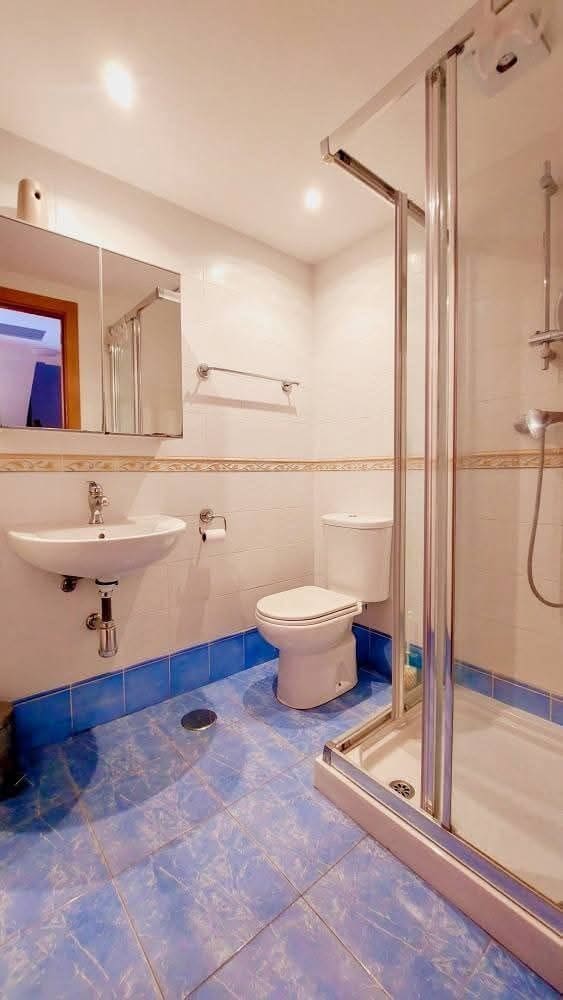 3 soverom Villa til salgs i Playa Paraiso med svømmebasseng garasje - € 600 000 (Ref: 9445881)