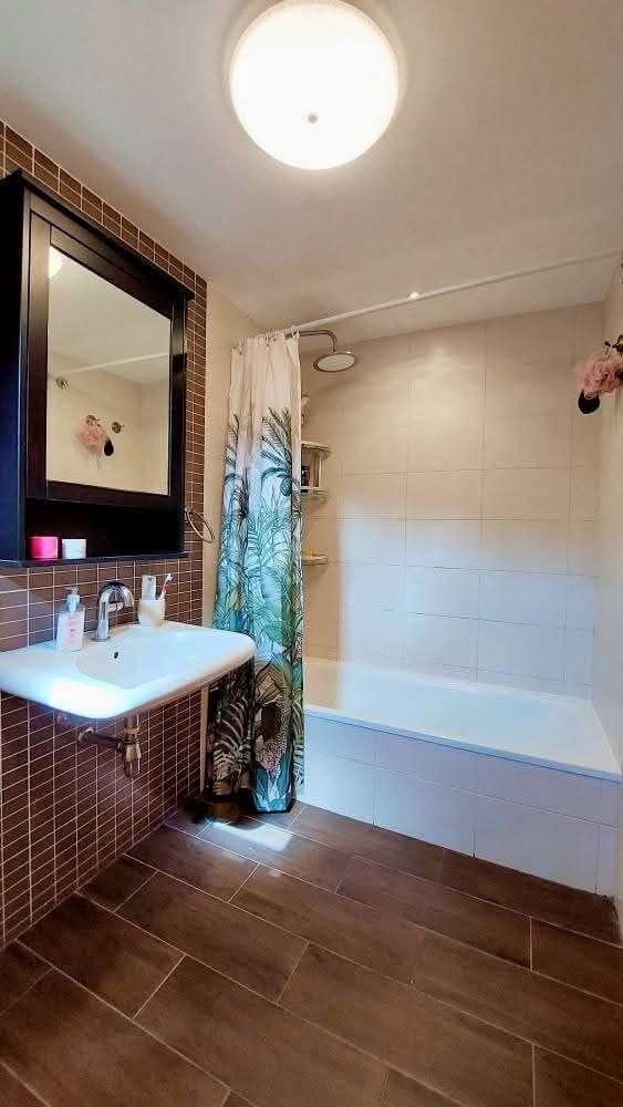 3 soverom Villa til salgs i Playa Paraiso med svømmebasseng garasje - € 600 000 (Ref: 9445881)