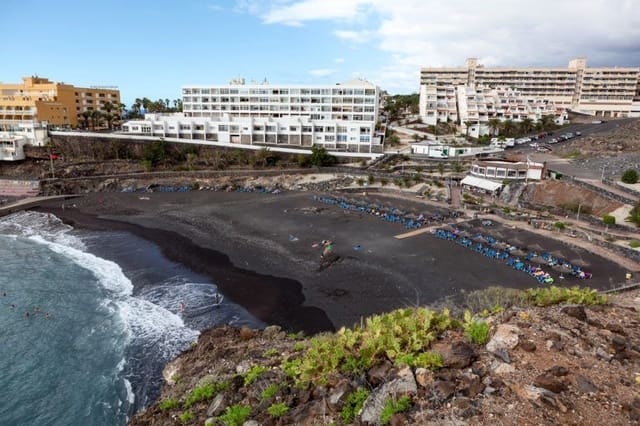 3 sovrum Hus till salu i Callao Salvaje, Adeje med pool garage - 1 050 000 € (Ref: 9445882)