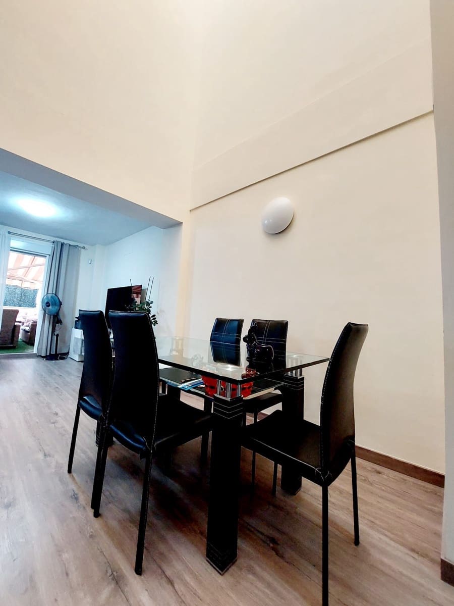 3 soveværelse Villa til leje i Fanabe med swimmingpool - € 2.800 (Ref: 9451968)