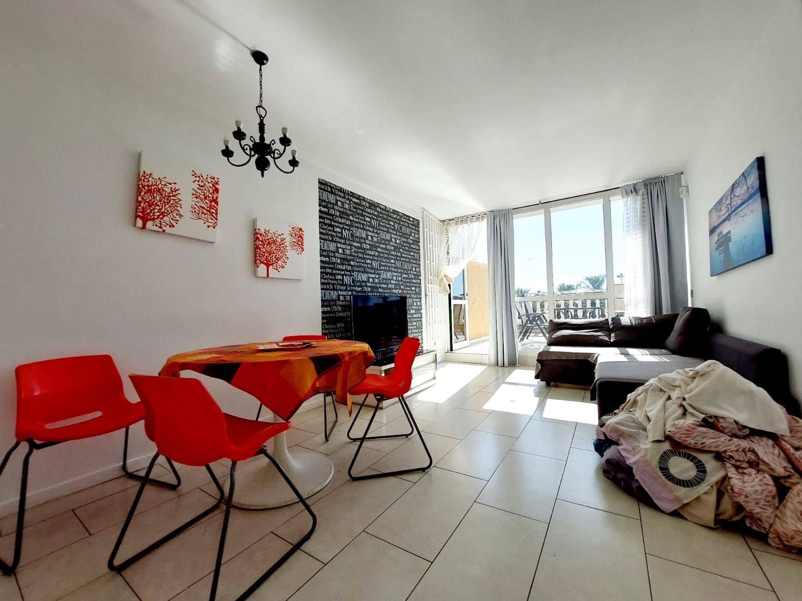 2 bedroom Apartment for sale in Playa de las Americas with pool garage - € 299,000 (Ref: 9455939)