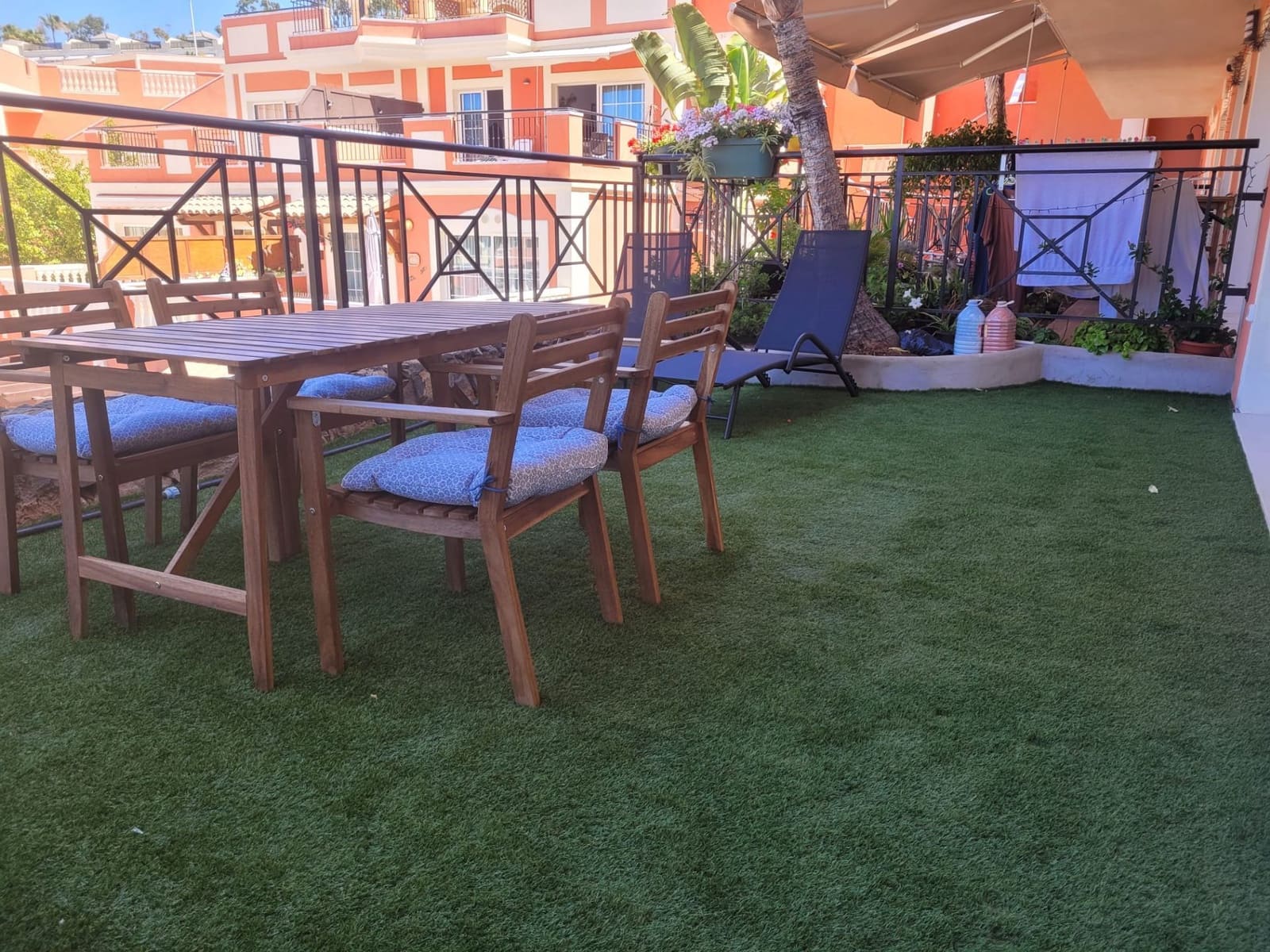 Apartamento de 2 habitaciones en Los Cristianos en alquiler con piscina - 2.000 € (Ref: 9461810)