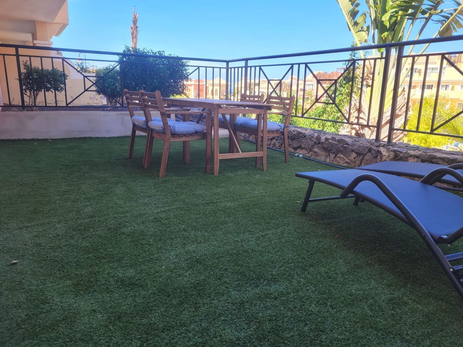 Apartamento de 2 habitaciones en Los Cristianos en alquiler con piscina - 2.000 € (Ref: 9461810)