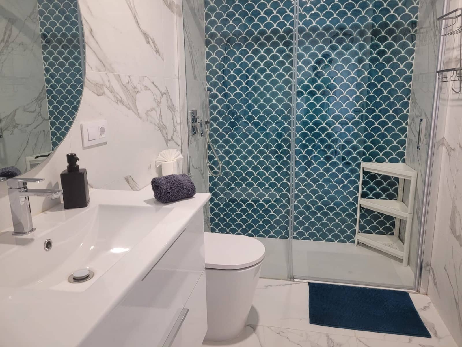 Apartamento de 2 habitaciones en Los Cristianos en alquiler con piscina - 2.000 € (Ref: 9461810)