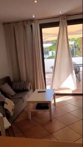 Apartamento de 2 habitaciones en Playa Paraiso, Adeje en alquiler con piscina - 1.800 € (Ref: 9465315)