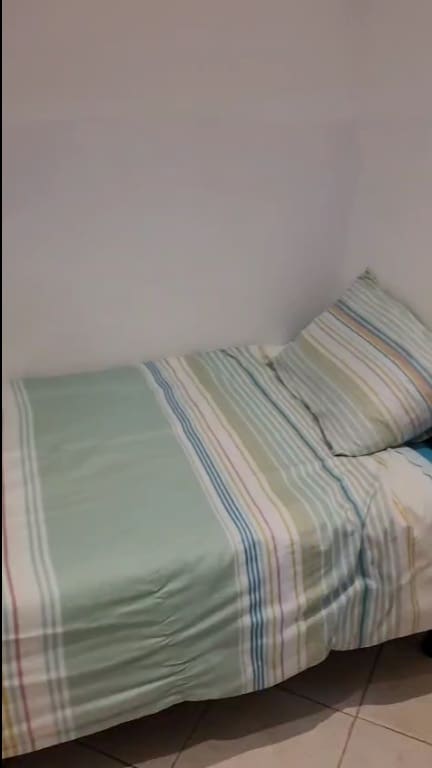 Apartamento de 2 habitaciones en Playa Paraiso en alquiler con piscina - 1.800 € (Ref: 9465315)