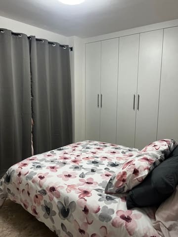 2 soverom Leilighet til leie i El Medano, Granadilla de Abona - € 2 000 (Ref: 9472259)