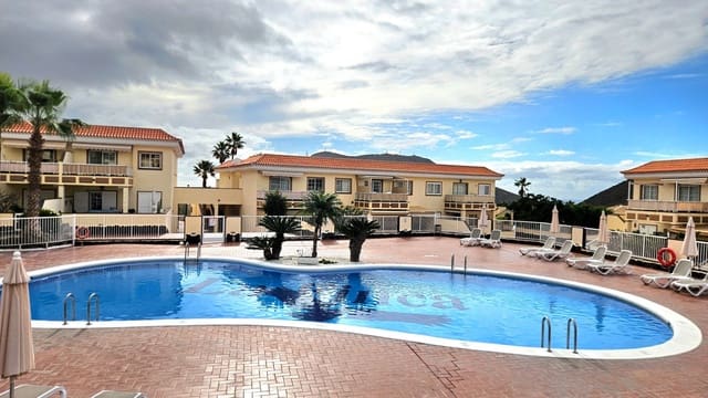 3 quarto Casa em Banda para venda em Chayofa, Arona com piscina - 400 000 € (Ref: 9472260)