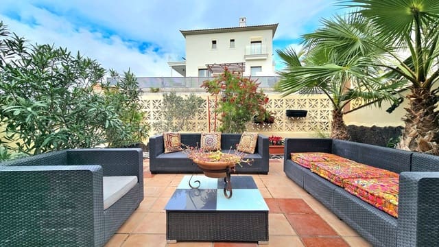 3 quarto Casa em Banda para venda em Chayofa, Arona com piscina - 400 000 € (Ref: 9472260)