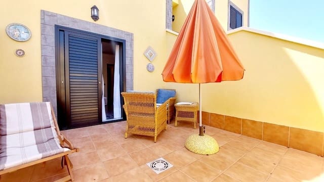 1 makuuhuone Huoneisto myytävänä paikassa Playa del Duque, Adeje mukana uima-altaan 
autotalli - 460 000 € (Ref: 9472262)