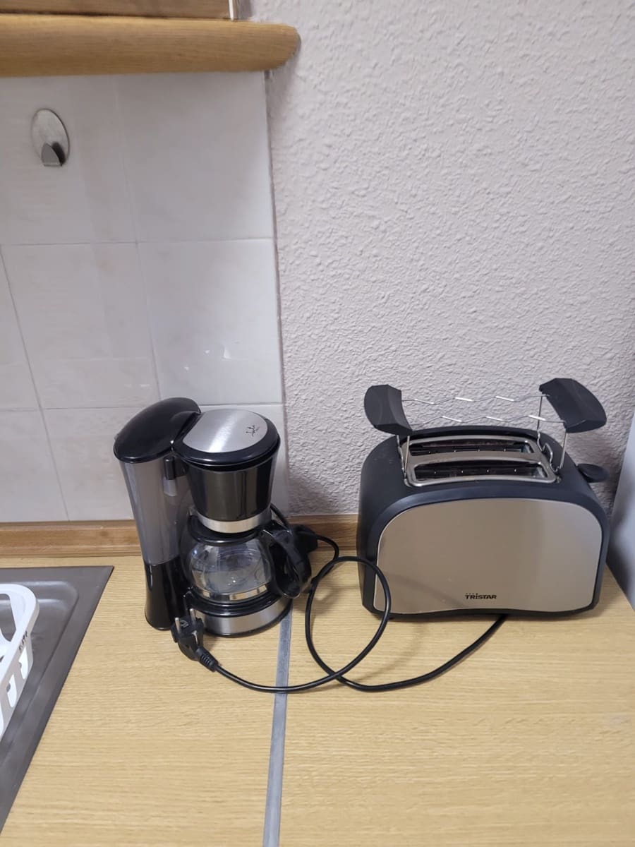 1 quarto Apartamento para arrendar em Los Cristianos com piscina - 1 500 € (Ref: 9473874)