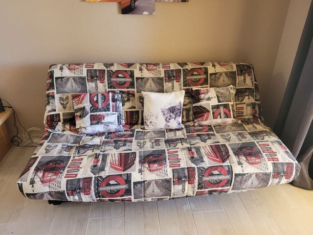 1 makuuhuone Huoneisto vuokrattavana paikassa Los Cristianos, Arona mukana uima-altaan - 1 500 € (Ref: 9473874)