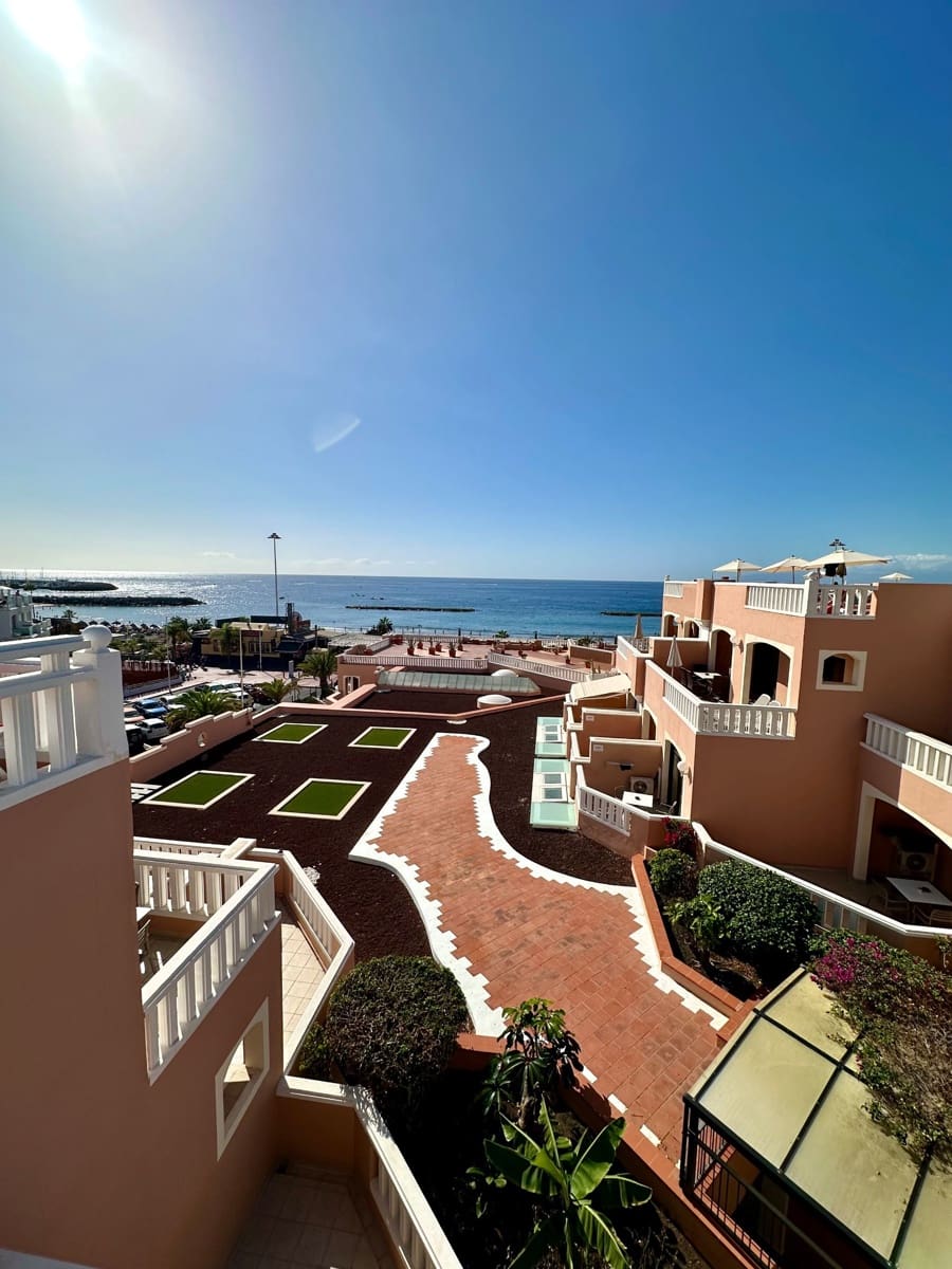 Studio zu verkaufen in Playa Fanabe mit Pool - 295.000 € (Ref: 9473876)