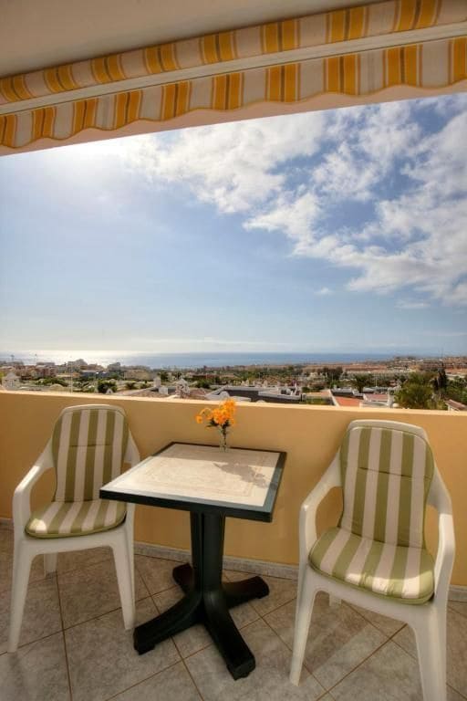 3 bedroom Villa for sale in El Madronal with pool garage - € 849,000 (Ref: 9473877)