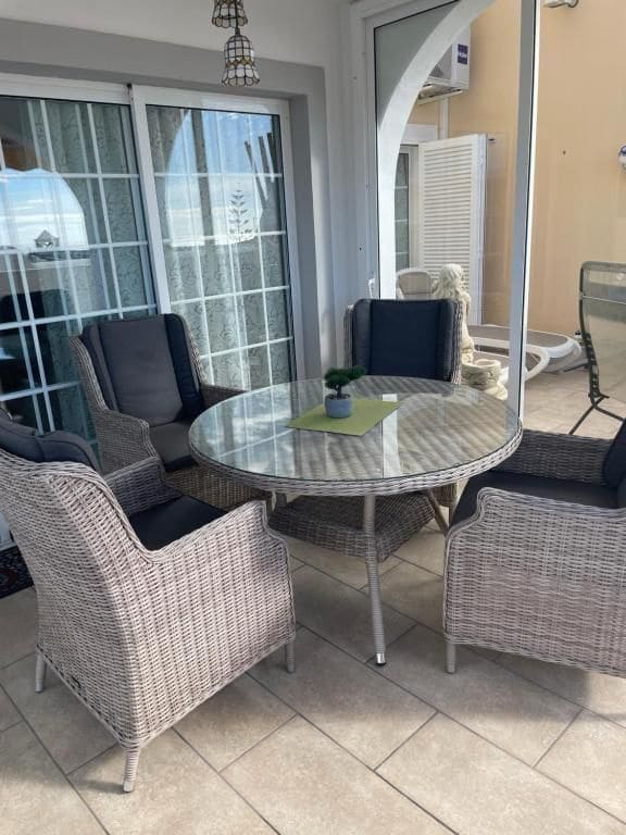 3 bedroom Villa for sale in El Madronal with pool garage - € 849,000 (Ref: 9473877)