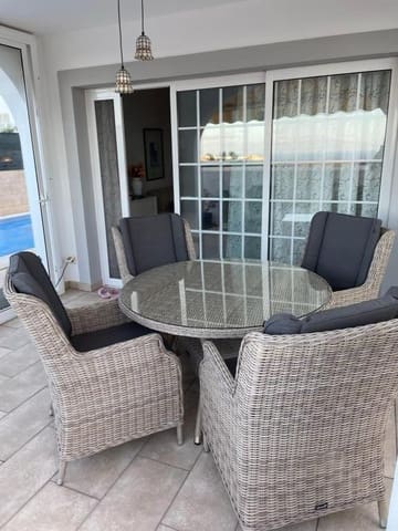 3 slaapkamer Villa te koop in El Madroñal, Adeje met zwembad garage - € 849.000 (Ref: 9473877)