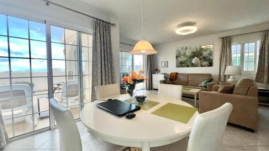 3 bedroom Villa for sale in El Madronal with pool garage - € 849,000 (Ref: 9473877)