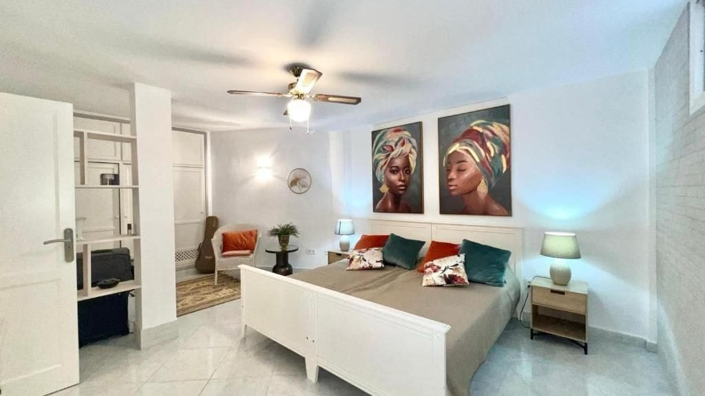 3 bedroom Villa for sale in El Madronal with pool garage - € 849,000 (Ref: 9473877)