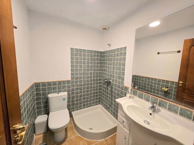 4 bedroom Semi-detached Villa for rent in San Eugenio Alto, Adeje with pool garage - € 3,800 (Ref: 9485209)