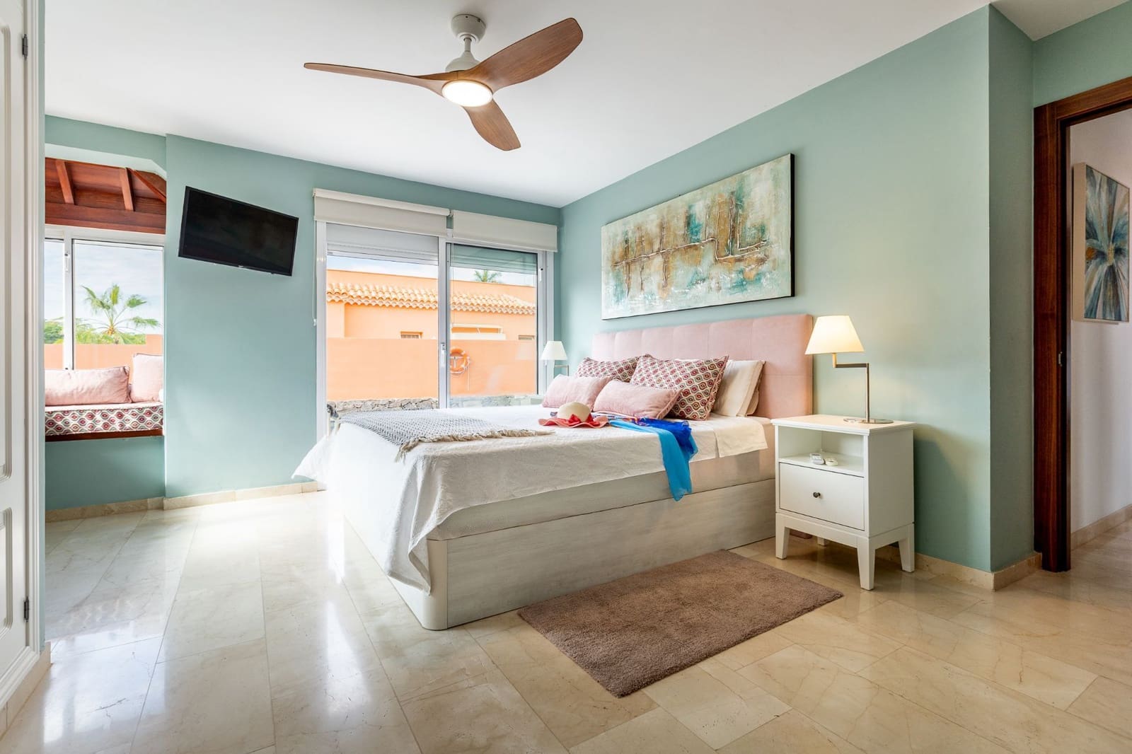 3 sovrum Villa att hyra i El Madronal med pool - 8 500 € (Ref: 9485210)