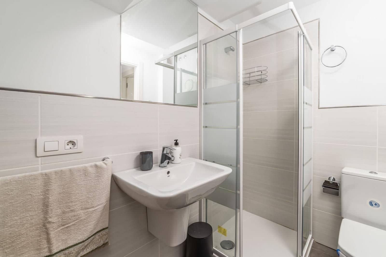 3 makuuhuone Kattohuoneisto vuokrattavana paikassa Los Cristianos - 2 900 € (Ref: 9485212)