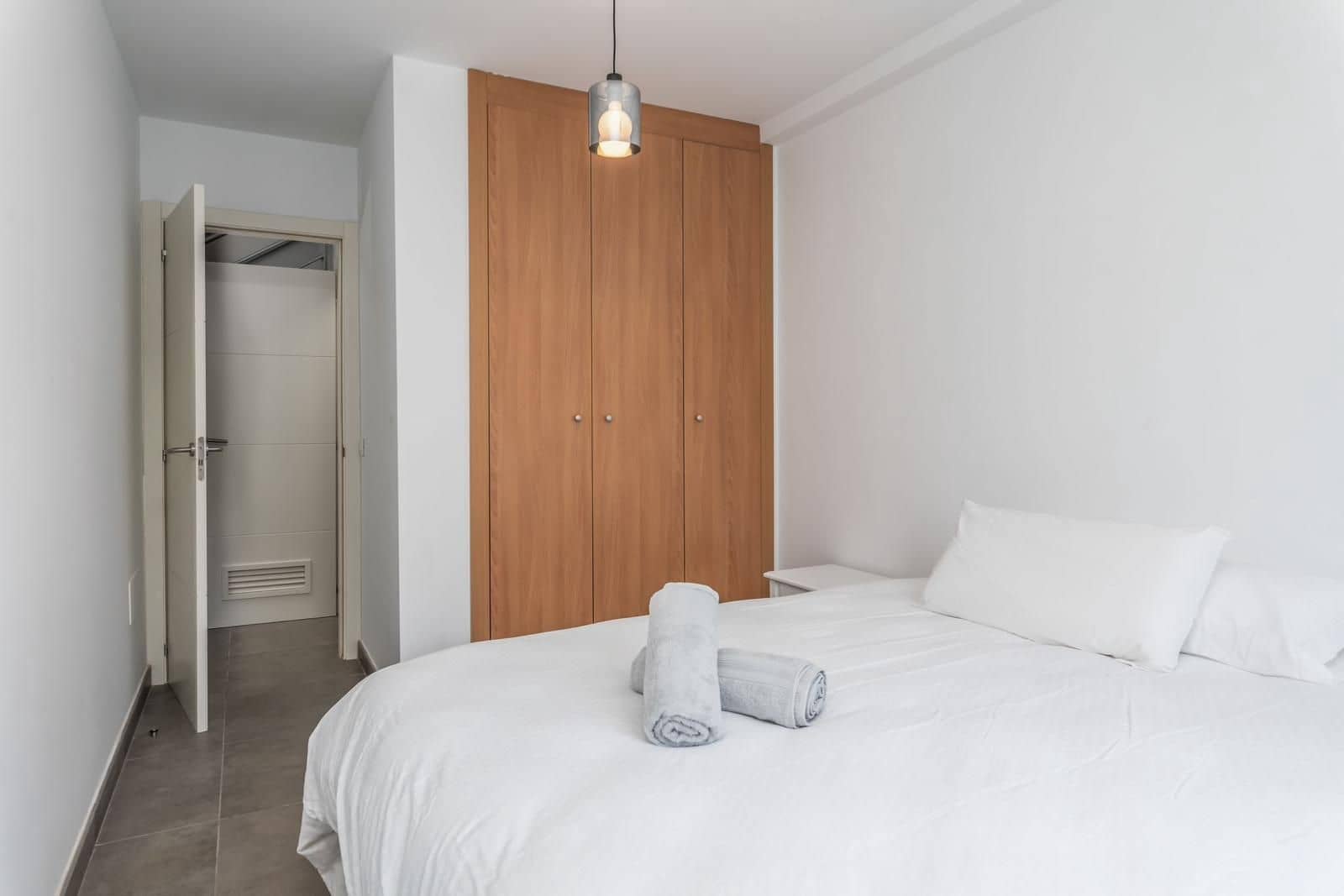 3 makuuhuone Kattohuoneisto vuokrattavana paikassa Los Cristianos - 2 900 € (Ref: 9485212)