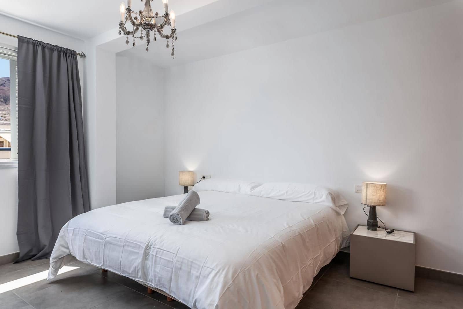 3 makuuhuone Kattohuoneisto vuokrattavana paikassa Los Cristianos - 2 900 € (Ref: 9485212)