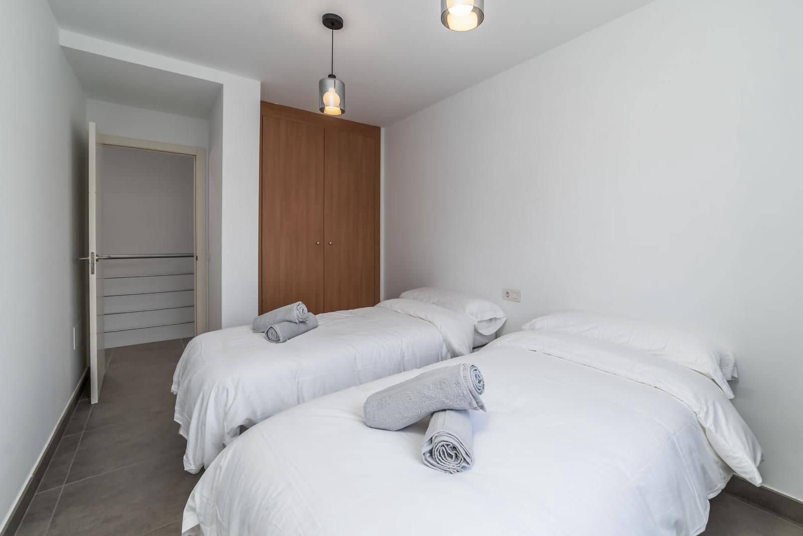 3 makuuhuone Kattohuoneisto vuokrattavana paikassa Los Cristianos - 2 900 € (Ref: 9485212)