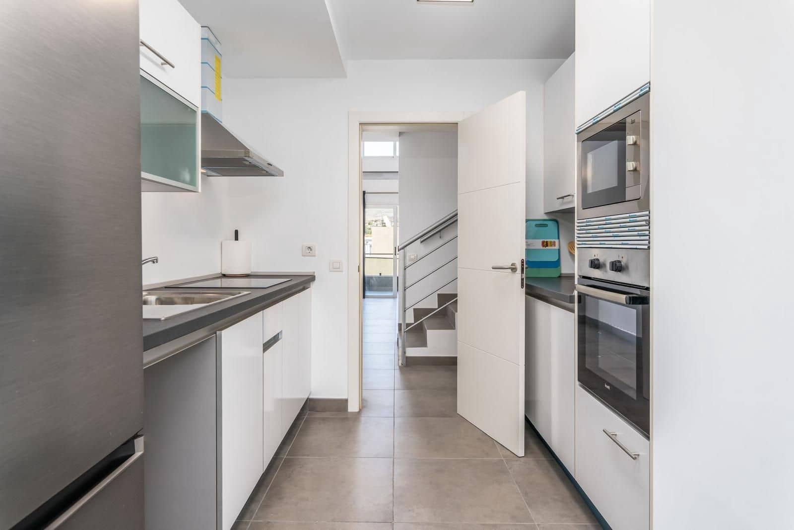 3 makuuhuone Kattohuoneisto vuokrattavana paikassa Los Cristianos - 2 900 € (Ref: 9485212)