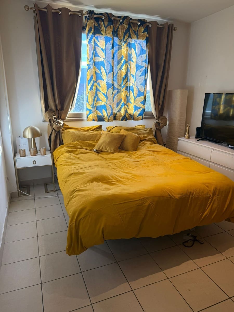 2 bedroom Apartment for rent in San Isidro de Abona - € 1,300 (Ref: 9488205)