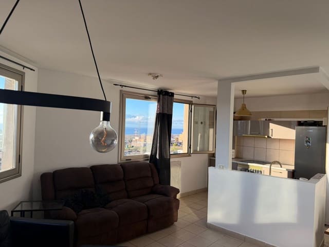 2 bedroom Apartment for rent in San Isidro de Abona, Granadilla de Abona - € 1,300 (Ref: 9488205)