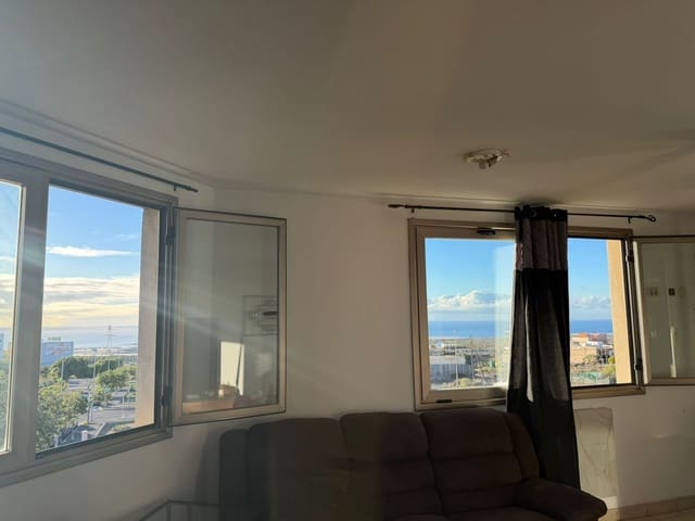 2 bedroom Apartment for rent in San Isidro de Abona, Granadilla de Abona - € 1,300 (Ref: 9488205)