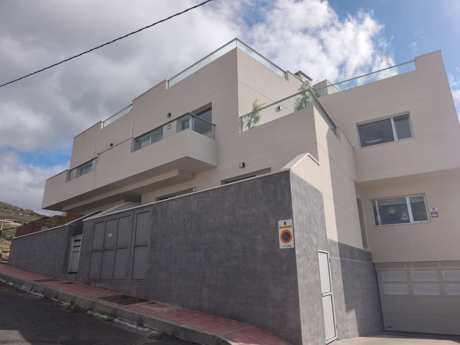 1 soveværelse Lejlighed til leje i Adeje - € 1.000 (Ref: 9494306)