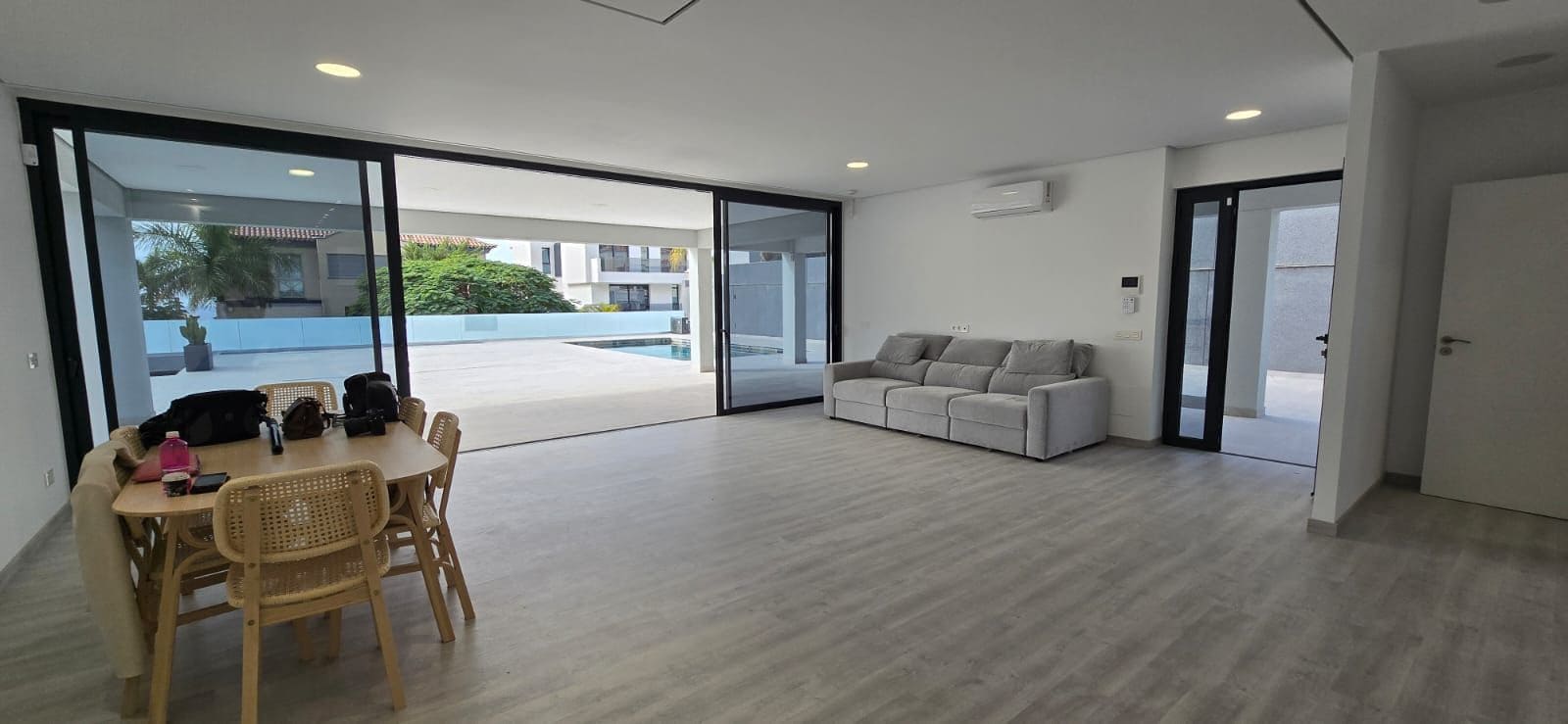 4 bedroom Villa for sale in El Madronal with pool garage - € 1,800,000 (Ref: 9494307)