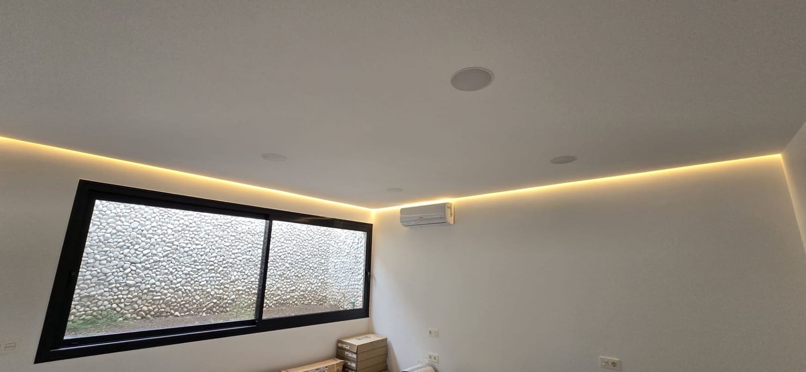 4 bedroom Villa for sale in El Madronal with pool garage - € 1,800,000 (Ref: 9494307)