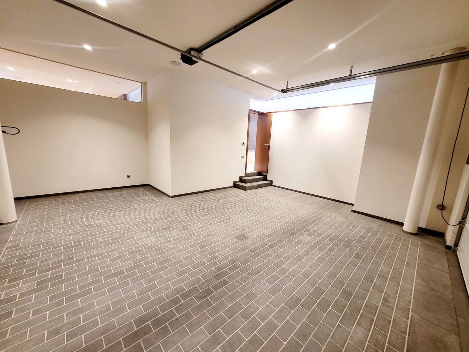 4 bedroom Villa for sale in Costa Adeje with pool garage - € 3,950,000 (Ref: 9494308)