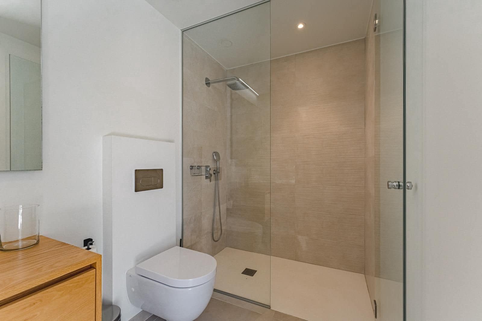 3 bedroom Villa for sale in Guia de Isora with pool garage - € 1,699,000 (Ref: 9496929)