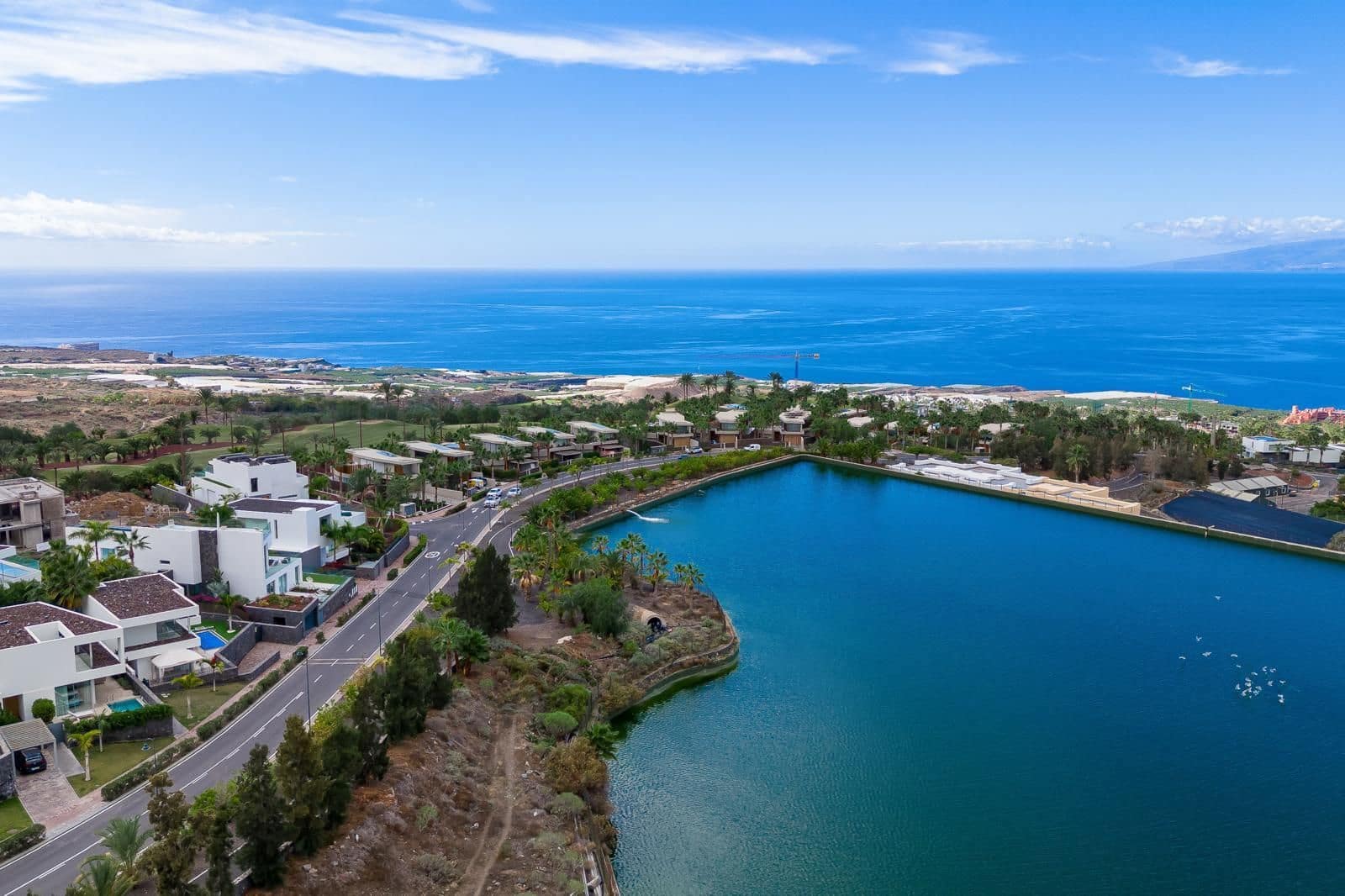 3 bedroom Villa for sale in Guia de Isora with pool garage - € 1,699,000 (Ref: 9496929)