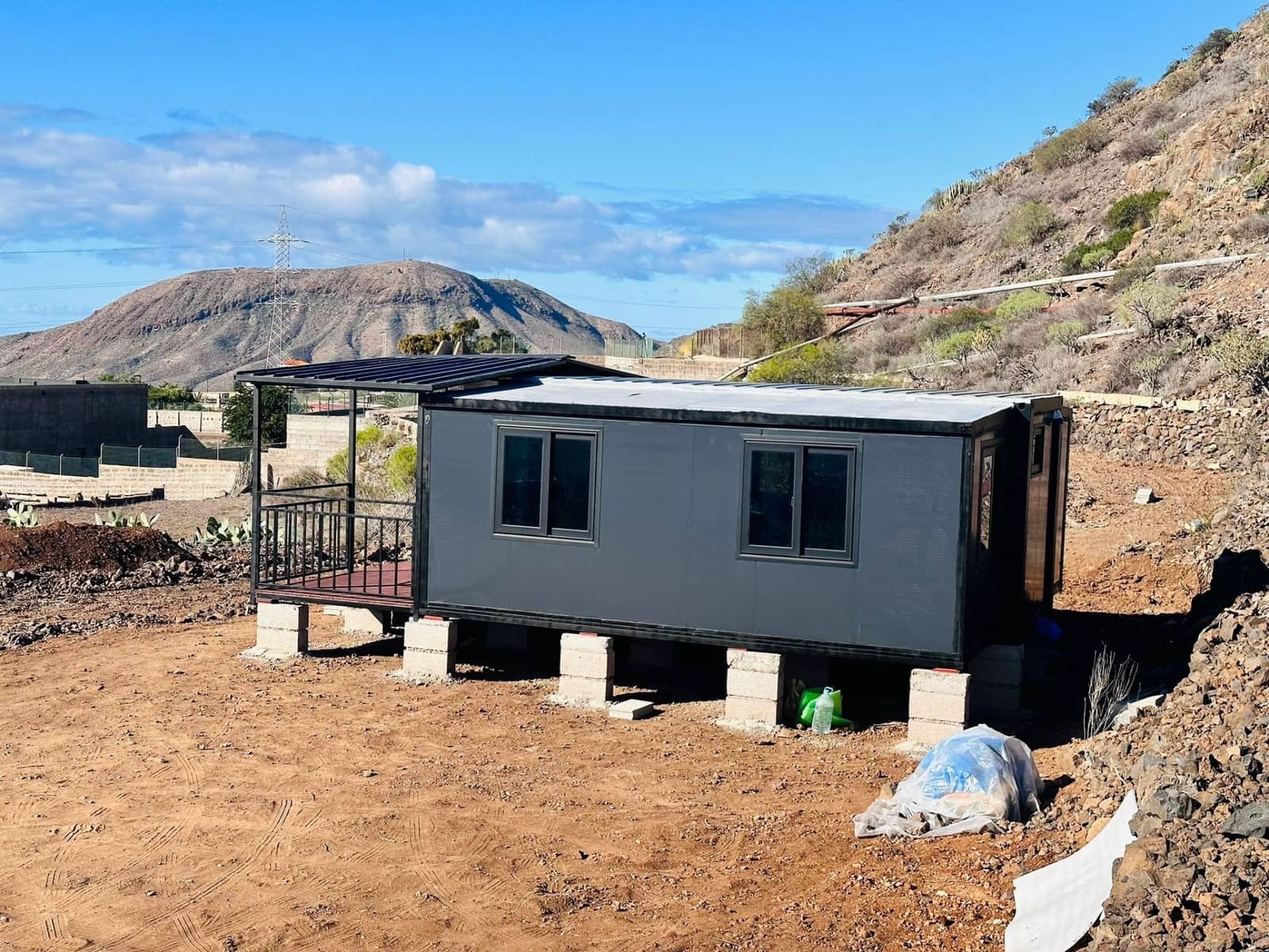 2 bedroom Finca/Country House for sale in Parque de la Reina - € 355,000 (Ref: 9496932)