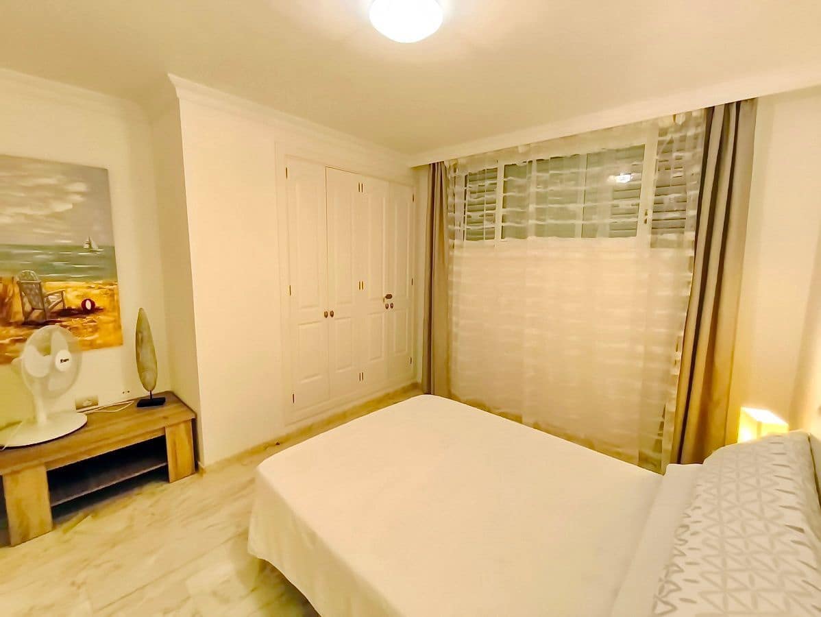 2 bedroom Apartment for rent in Los Gigantes with pool garage - € 2,400 (Ref: 9498891)