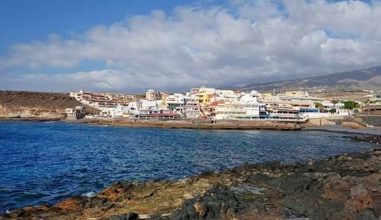 1 slaapkamer Penthouse te koop in La Caleta, Valverde met zwembad garage - € 630.000 (Ref: 9501910)