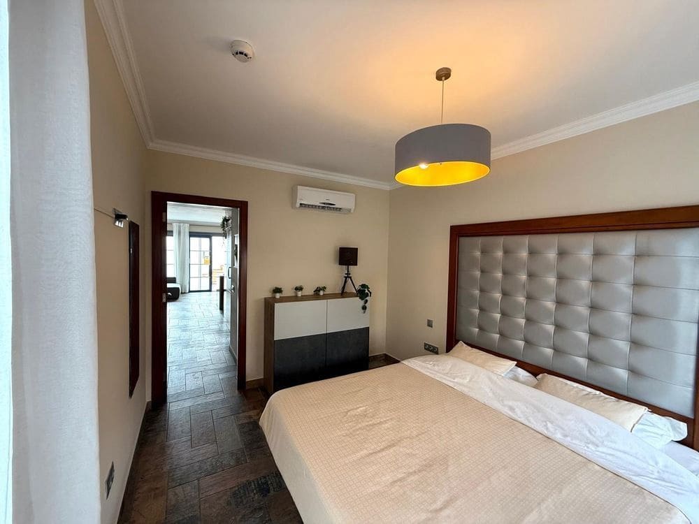 1 bedroom Apartment for sale in Fanabe with pool - € 299,950 (Ref: 9503928)