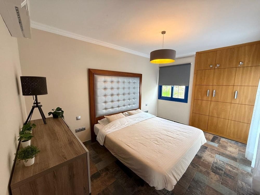 1 bedroom Apartment for sale in Fanabe with pool - € 299,950 (Ref: 9503928)