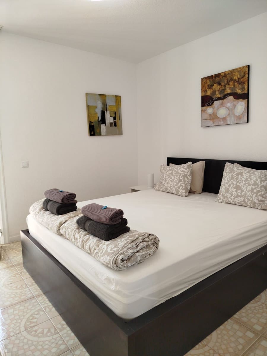 2 soverom Kjedet enebolig til salgs i Amarilla Golf med svømmebasseng - € 299 000 (Ref: 9508474)