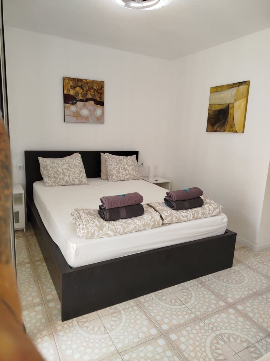 2 soverom Kjedet enebolig til salgs i Amarilla Golf med svømmebasseng - € 299 000 (Ref: 9508474)