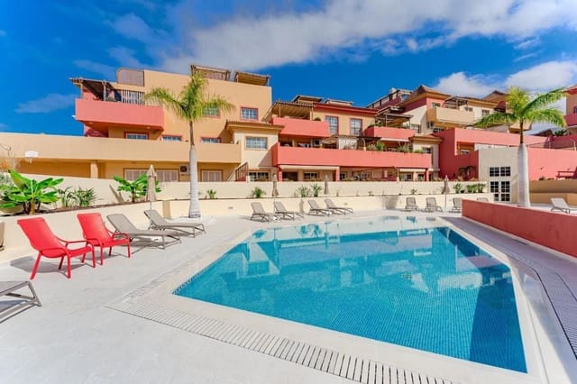 2 soverom Leilighet til leie i Playa del Duque, Adeje med svømmebasseng garasje - € 2 300 (Ref: 9518515)