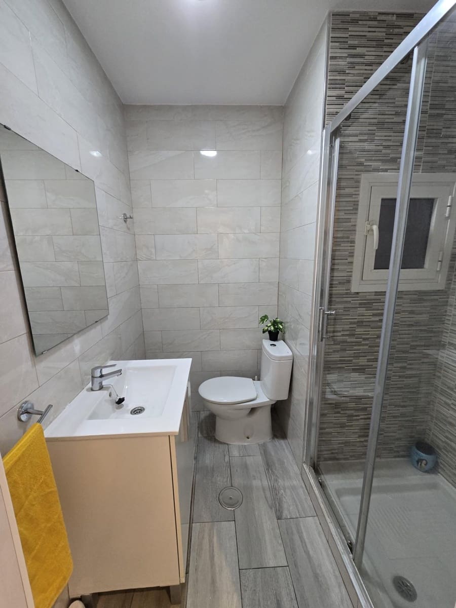 2 slaapkamer Flat te koop in Alicante stad - € 153.000 (Ref: 9631757)