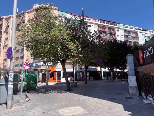 2 soveværelse Lejlighed til salg i Alicante by - € 148.850 (Ref: 9631757)