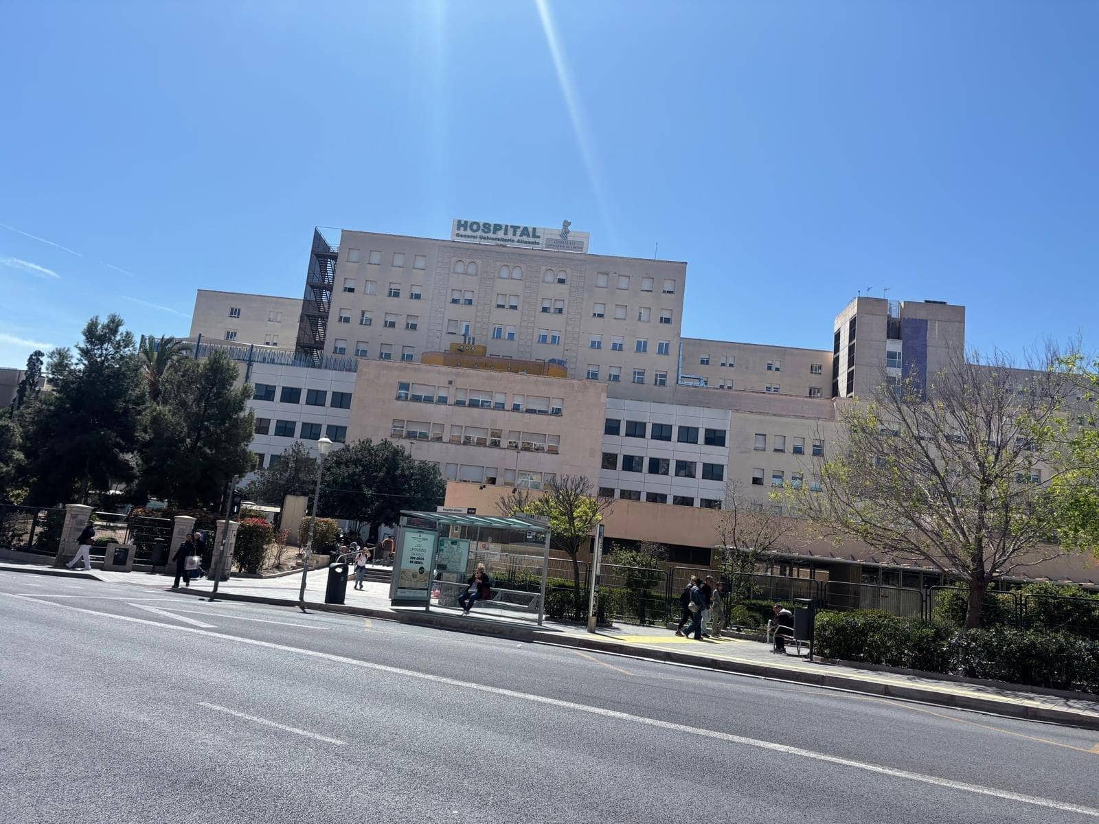 2 bedroom Flat for sale in Alicante / Alacant city - € 148,850 (Ref: 9631757)